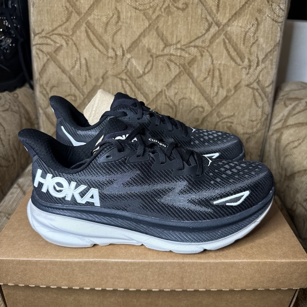 Women's Hoka One One Clifton 9 'Black/White' Shoes - Size 10B, 1127896 BWH Nice - Picture 4 of 9